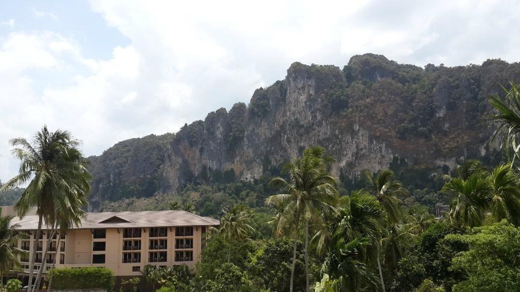 The Haleeva Aonang - Sha Certified Hotel Ao Nang Exterior photo